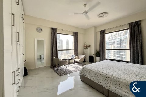 Apartment in Shams 1, Jumeirah Beach Residence, Dubai 3 bedrooms, 175 sq.m. № 76496 - photo 11