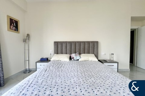 Apartment in Shams 1, Jumeirah Beach Residence, Dubai 3 bedrooms, 175 sq.m. № 76496 - photo 13