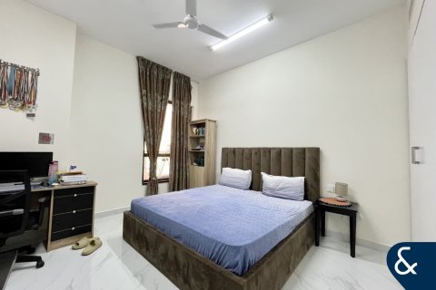 Apartment in Shams 1, Jumeirah Beach Residence, Dubai 3 bedrooms, 175 sq.m. № 76496 - photo 4