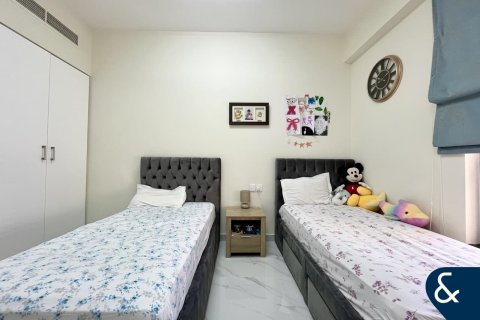 Apartment in Shams 1, Jumeirah Beach Residence, Dubai 3 bedrooms, 175 sq.m. № 76496 - photo 7