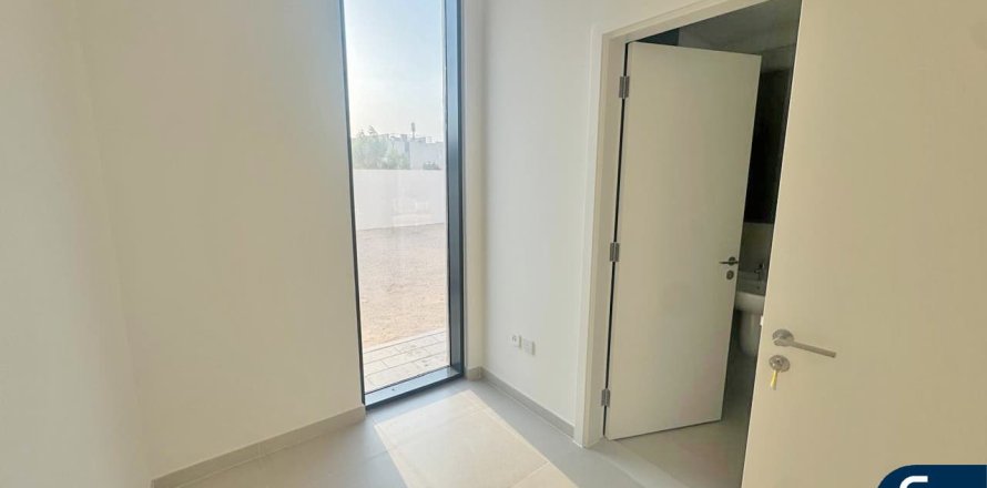 Вилла в EMAAR South, Dubai South (Dubai World Central), Дубай, 4 спальни, 357м², № 76497