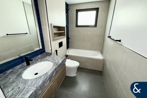 Villa in Damac Lagoons, Dubai 5 bedrooms, 264 sq.m. № 76492 - photo 10