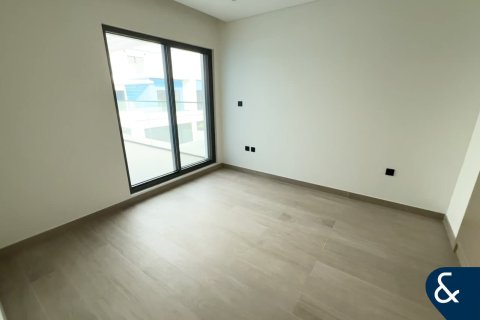 Villa in Damac Lagoons, Dubai 5 bedrooms, 264 sq.m. № 76492 - photo 9