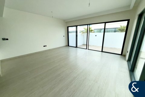 Villa in Damac Lagoons, Dubai 5 bedrooms, 264 sq.m. № 76492 - photo 3