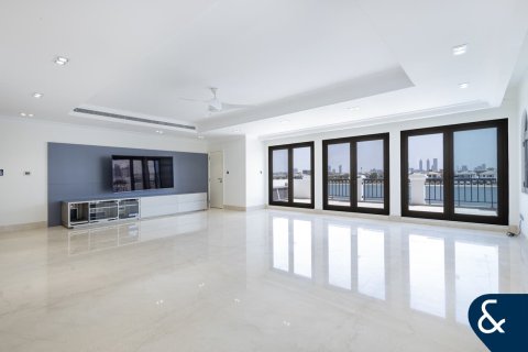 Villa en Garden Homes, Palm Jumeirah, Dubai, 5 dormitorios, 681 m², № 76494 - foto 21