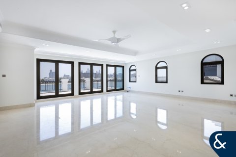 Villa en Garden Homes, Palm Jumeirah, Dubai, 5 dormitorios, 681 m², № 76494 - foto 20