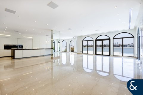 Villa en Garden Homes, Palm Jumeirah, Dubai, 5 dormitorios, 681 m², № 76494 - foto 2