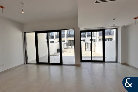 Villa in Town Square, Dubai 3 bedrooms, 197 sq.m. № 76493 - photo 4