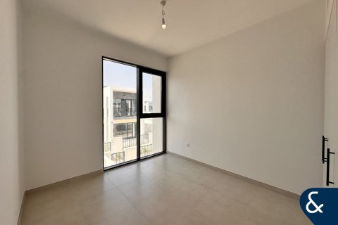 Villa in Town Square, Dubai 3 bedrooms, 197 sq.m. № 76493 - photo 9