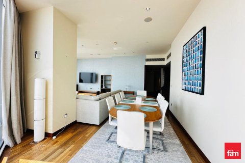 Appartement à Downtown Dubai (Downtown Burj Dubai), Dubai, 2 chambres, 173.5 m², № 64452 - photo 5