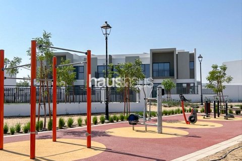 Villa in Villanova, Dubai Land, Dubai 4 bedrooms, 230 sq.m. № 45107 - photo 15