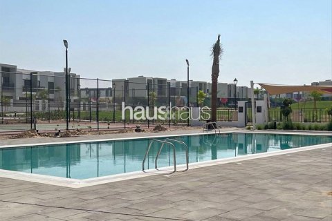 Villa in Villanova, Dubai Land, Dubai 4 bedrooms, 230 sq.m. № 45107 - photo 14