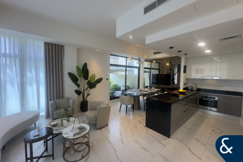 Villa in District 11, Mohammed Bin Rashid City, Dubai 4 bedrooms, 295 sq.m. № 98561 - photo 2