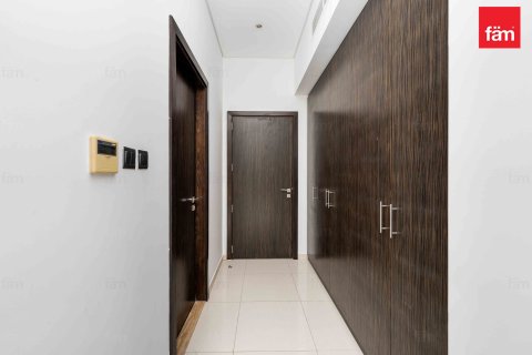 Villa à Dubai, 5 chambres, 660.1 m², № 17082 - photo 13