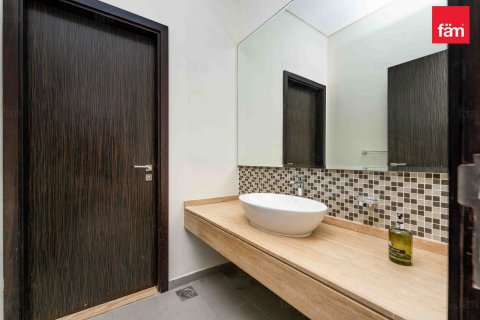 Villa à Dubai, 5 chambres, 660.1 m², № 17082 - photo 30