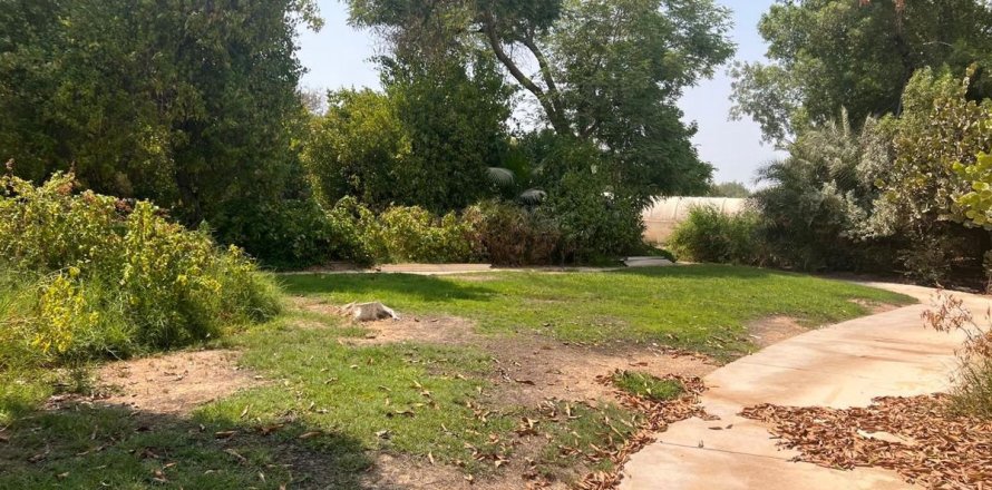 Terrain à Al Barari, Dubai, 1132.2 m², № 141804