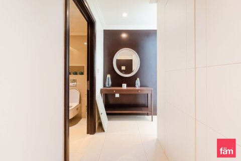 Apartment in Downtown Dubai (Downtown Burj Dubai), Dubai 1 bedroom, 213.7 sq.m. № 16896 - photo 6