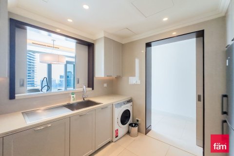 Apartment in Downtown Dubai (Downtown Burj Dubai), Dubai 1 bedroom, 213.7 sq.m. № 16896 - photo 11
