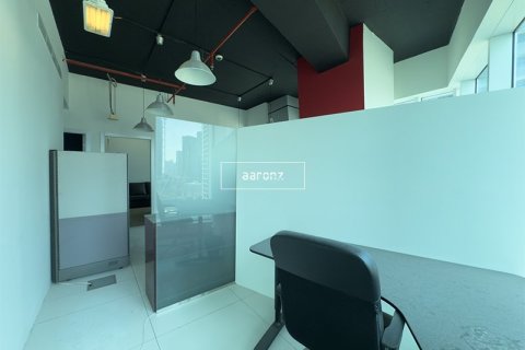 Office in Business Bay, Dubai 102.1 sq.m. № 16891 - photo 7