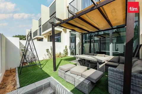 Adosado en Dubai, 3 dormitorios, 131.3 m², № 10994 - foto 14
