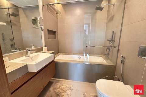 Apartment in Al Wasl, Dubai 1 bedroom, 121.7 sq.m. № 84872 - photo 19