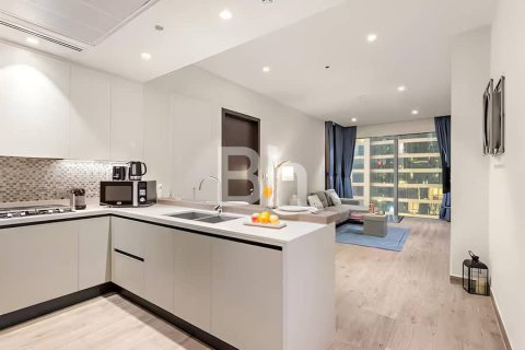 Снять в аренду квартиру в Дубай Марине, Дубай: 1 спальня, 88м², № 21564 - фото 1