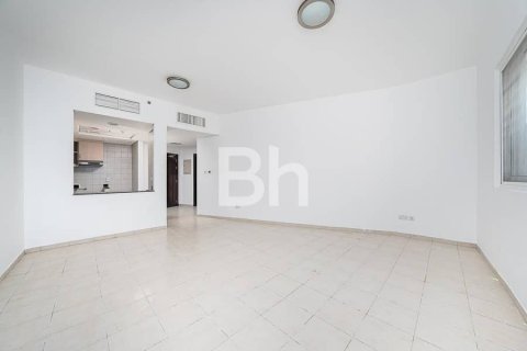 Apartamento en Discovery Gardens, Dubai, 1 dormitorio, 74 m², № 21542 - foto 2