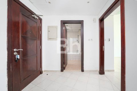 Apartamento en Discovery Gardens, Dubai, 1 dormitorio, 74 m², № 21542 - foto 4