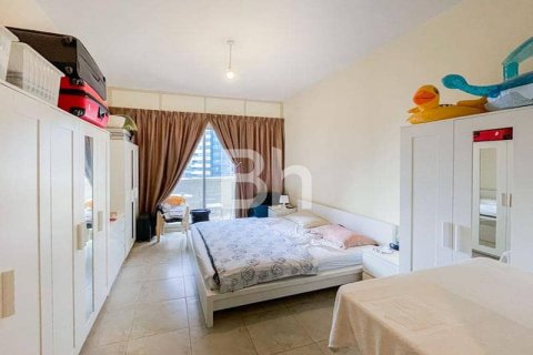 Купить квартиру в Джумейра Лейк Тауэрс, Дубай: 1 спальня, 90м², № 21544 - фото 3