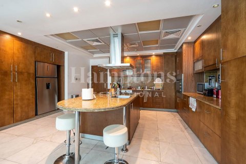 Penthouse à Sulafa Tower, Dubai Marina, Dubai, 5 chambres, 554.98951558 m², № 103023 - photo 12