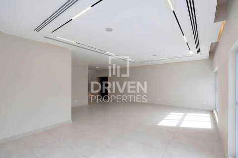 Villa en Jumeirah, Dubai, 4 dormitorios, 668.9 m², № 130065 - foto 11