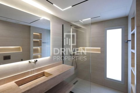 Villa en Jumeirah, Dubai, 4 dormitorios, 668.9 m², № 130065 - foto 8