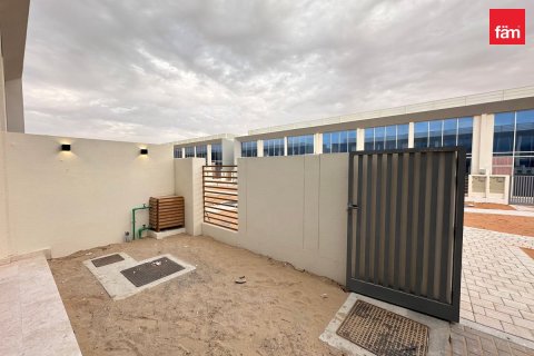 Townhouse in Dubai 3 bedrooms, 105.7 sq.m. № 10603 - photo 4