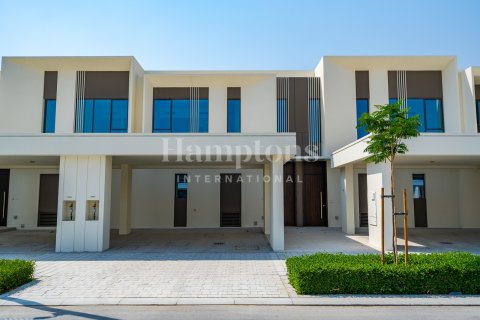Townhouse in The Valley, Dubai 3 bedrooms, 174.00731900 sq.m. № 96100 - photo 12