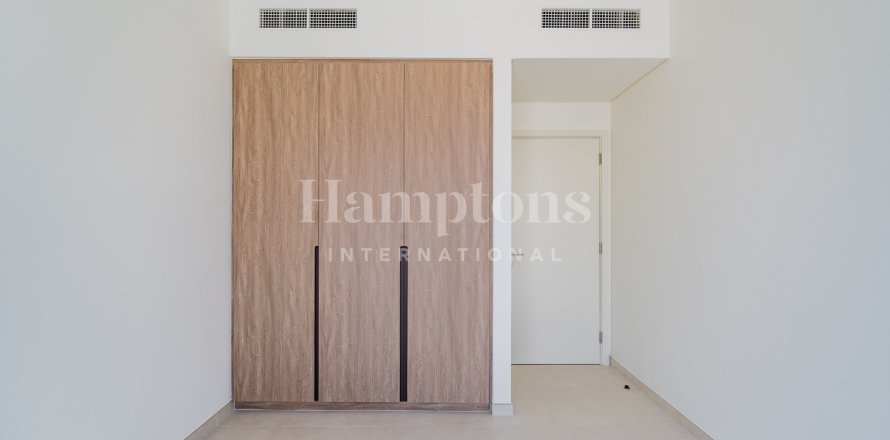 Townhouse in The Valley, Dubai 3 bedrooms, 174.007 sq.m. № 96100