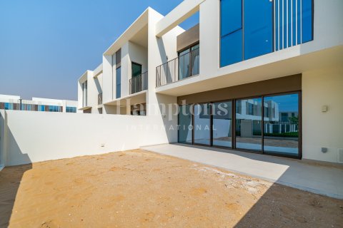 Townhouse in The Valley, Dubai 3 bedrooms, 174.00731900 sq.m. № 96100 - photo 14