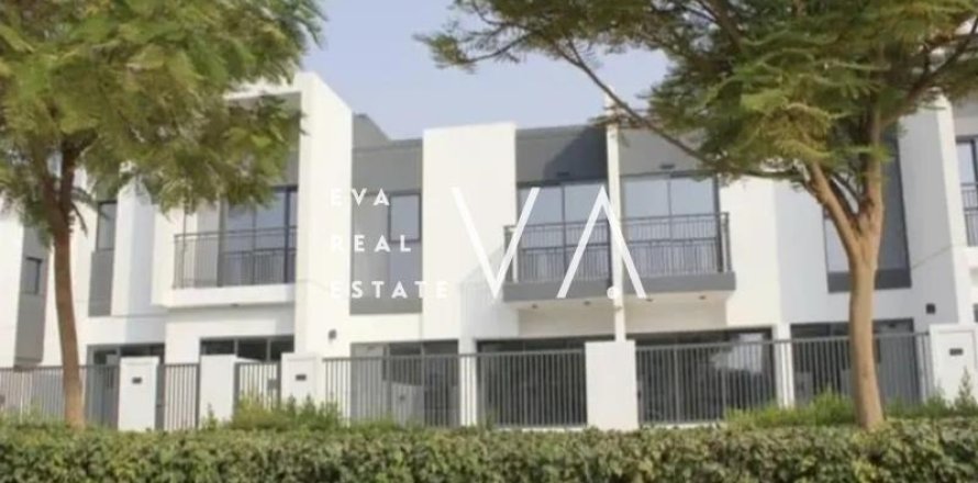 Townhouse in Dubai 4 bedrooms, 222.96 sq.m. № 52922