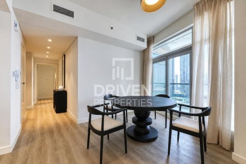 Apartment in The Lofts, Downtown Dubai (Downtown Burj Dubai), Dubai 2 bedrooms, 120.5 sq.m. № 138495 - photo 2