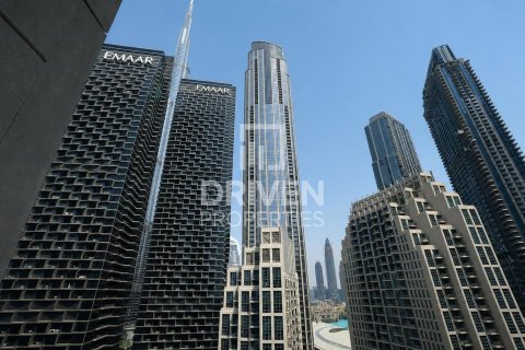 Apartment in The Lofts, Downtown Dubai (Downtown Burj Dubai), Dubai 2 bedrooms, 120.5 sq.m. № 138495 - photo 22