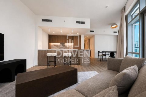 Apartment in The Lofts, Downtown Dubai (Downtown Burj Dubai), Dubai 2 bedrooms, 120.5 sq.m. № 138495 - photo 5