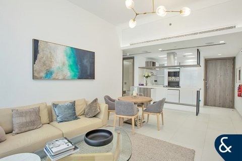 Apartment in Soho Palm Jumeirah, Palm Jumeirah, Dubai 3 bedrooms, 203 sq.m. № 76634 - photo 4