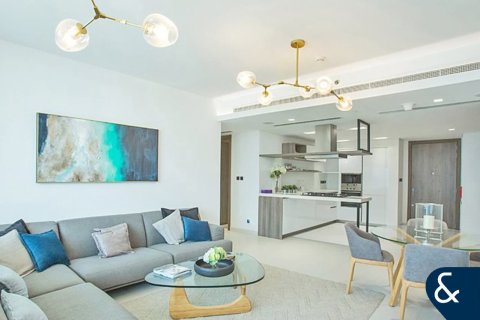 Apartment in Soho Palm Jumeirah, Palm Jumeirah, Dubai 3 bedrooms, 203 sq.m. № 76634 - photo 8