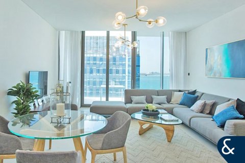 Apartment in Soho Palm Jumeirah, Palm Jumeirah, Dubai 3 bedrooms, 203 sq.m. № 76634 - photo 1