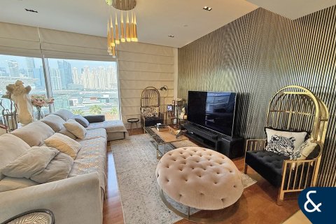 Снять в аренду квартиру в Bluewaters Residences, Bluewaters, Дубай: 3 спальни, 195м², № 76646 - фото 2