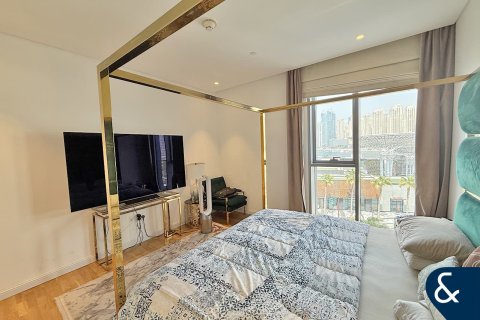 Снять в аренду квартиру в Bluewaters Residences, Bluewaters, Дубай: 3 спальни, 195м², № 76646 - фото 9