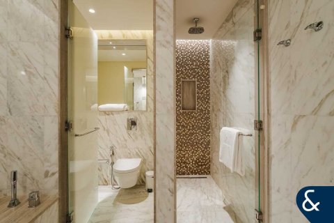 Снять в аренду квартиру в Даунтаун Дубай (Даунтаун Бурдж Дубай), Дубай: 3 спальни, 184м², № 76644 - фото 11