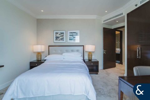 Снять в аренду квартиру в Даунтаун Дубай (Даунтаун Бурдж Дубай), Дубай: 3 спальни, 184м², № 76644 - фото 17