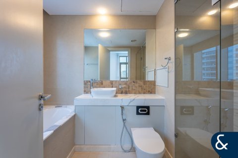 Apartment in Iris Blue, Dubai Marina, Dubai 3 bedrooms, 158 sq.m. № 76647 - photo 10