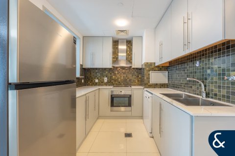 Apartment in Iris Blue, Dubai Marina, Dubai 3 bedrooms, 158 sq.m. № 76647 - photo 7