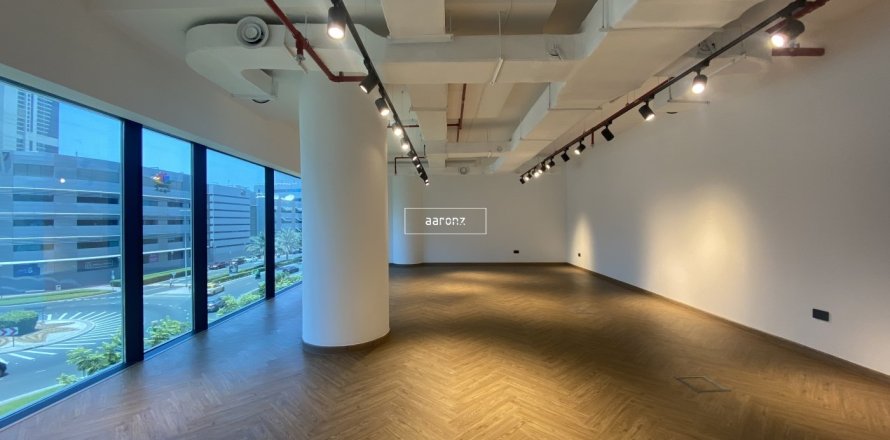 Office in Dubai Media City, Dubai 88.3 sq.m. № 18411